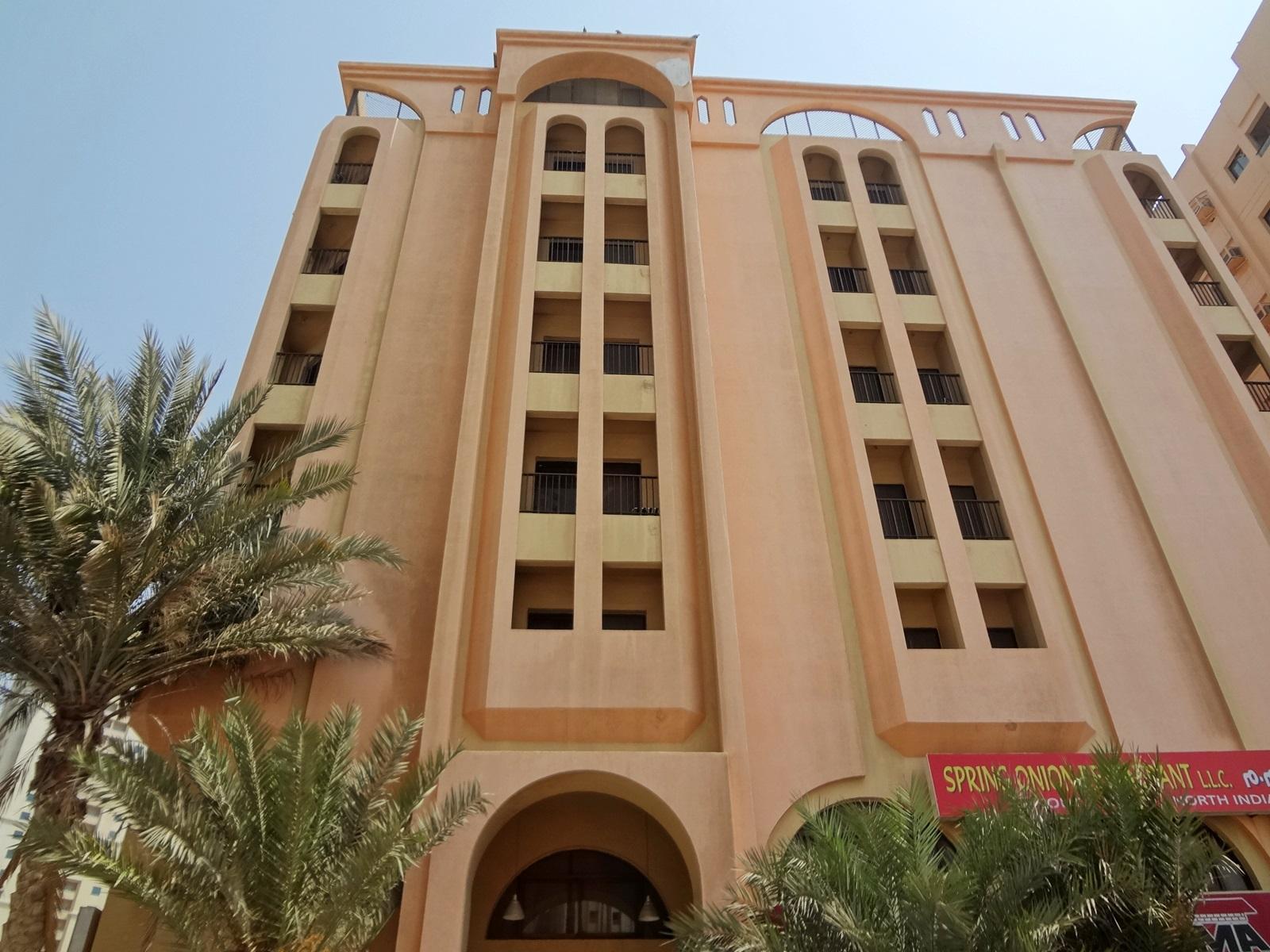 Al Buhaira Hotel Apartments Sharjah Exterior photo